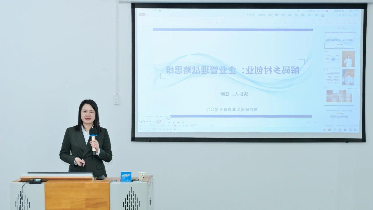 dedc4bf42ff3f5fe94cbe692ee0c711c.jpg